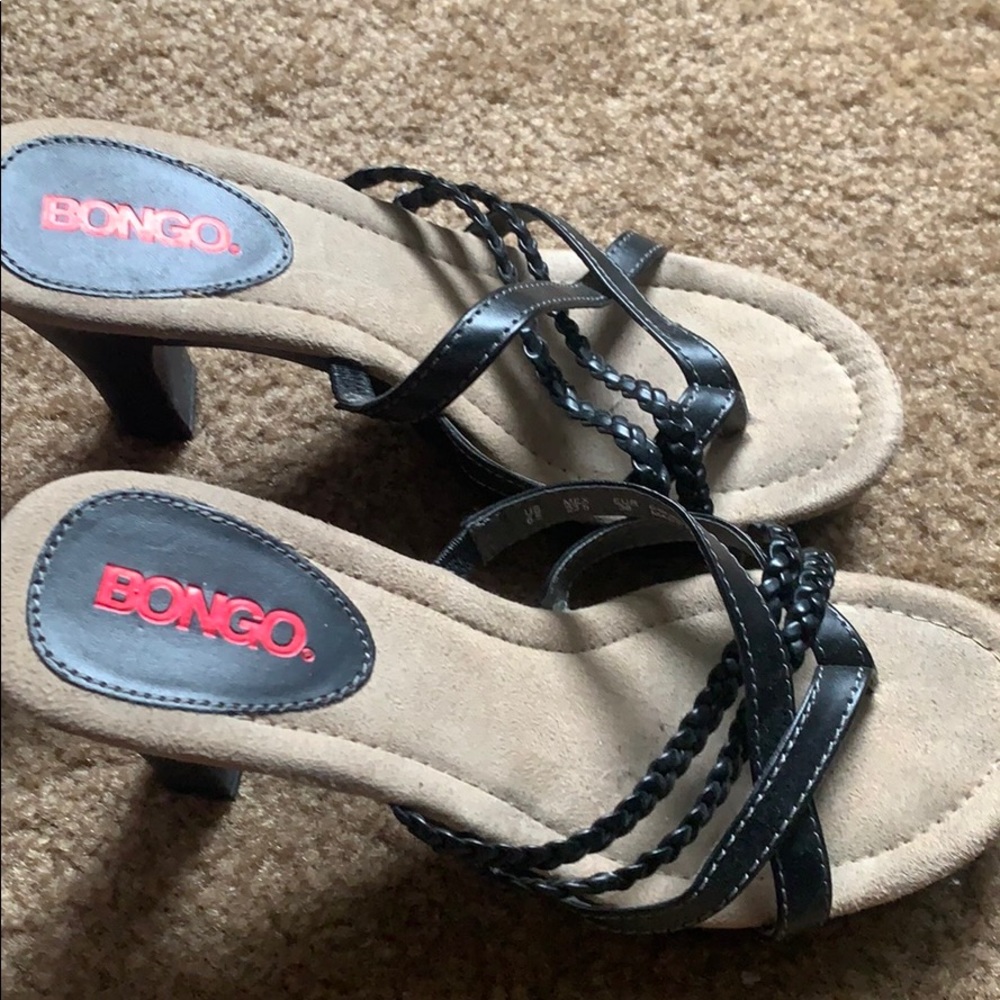 Black sandals, new without tags